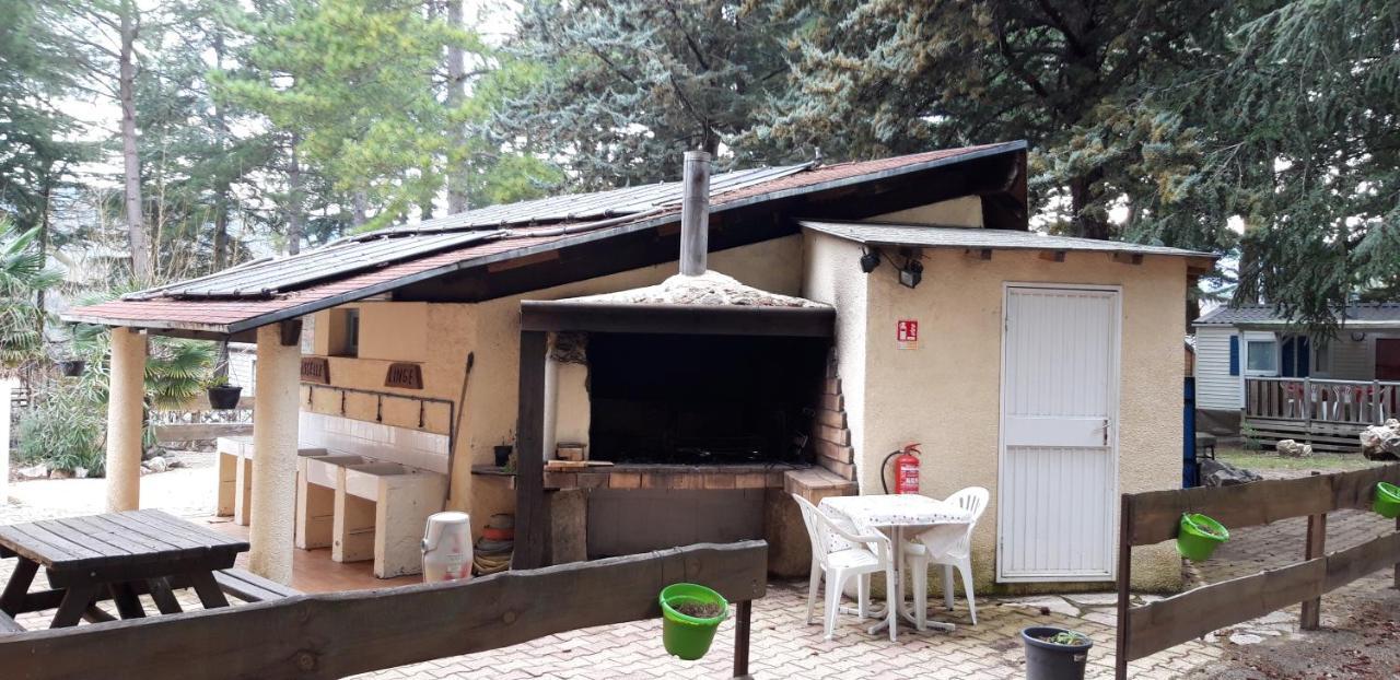 Camping La Source Sournia ภายนอก รูปภาพ